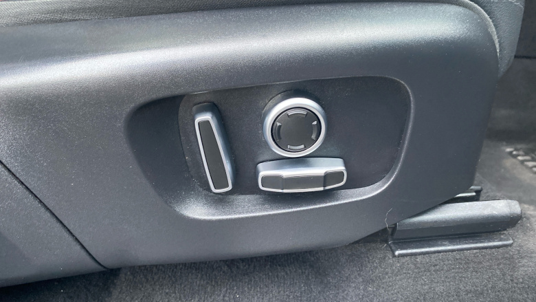 Land Rover Discovery Sport 1.5 P300e R-Dynamic SE 5dr Auto [5 Seat] Station Wagon